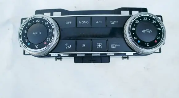 Mercedes-Benz C W204 Climate control unit 2048305790 SW330800 Q01HW0708
