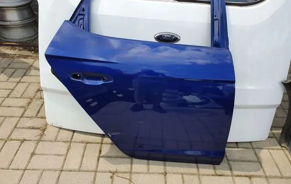 Seat Leon (5F) Rear door