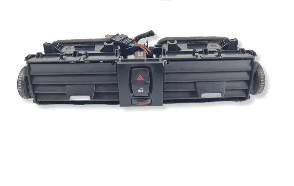 BMW 4 F36 Gran coupe Dash center air vent grill 9218552