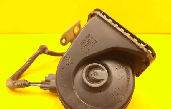 Volvo S90, V90 Horn signal 31662951