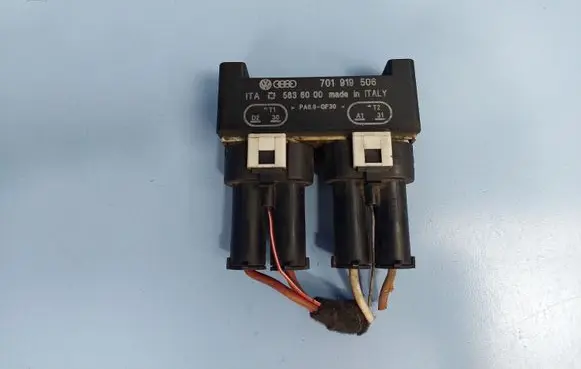 Volkswagen Sharan Coolant fan relay 701919506 5836000