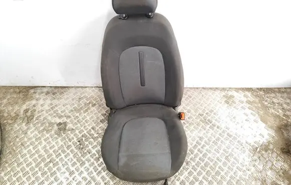 Front passenger seat