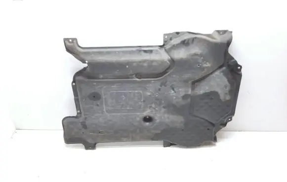 Mercedes-Benz C W204 Engine splash shield/under tray 