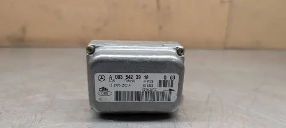 Mercedes-Benz C W203 ESP acceleration yaw rate sensor A0035423918 CD74C08E3C 10098515134