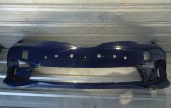 Toyota Auris E180 Front bumper