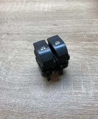Renault Megane I Electric window control switch 