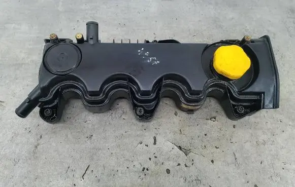 Opel Vectra C Rocker cam cover 55197017