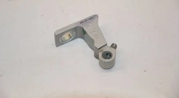 Volkswagen Golf VII Front door upper hinge 8K0831402P 10605