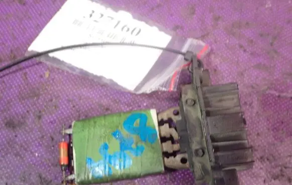 Fiat Punto (199) Heater blower motor/fan resistor