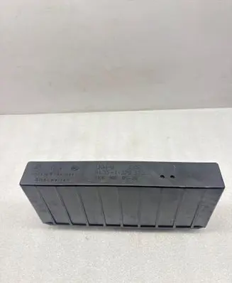 BMW 7 E32 Comfort/convenience module 1379372 5KG00517500