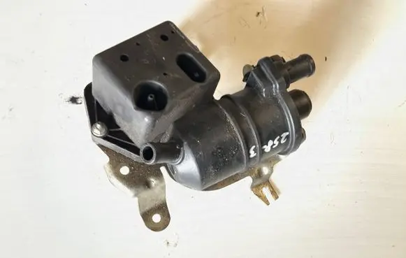 Opel Astra H Fuel filter 