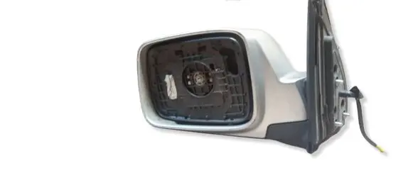 Nissan X-Trail T32 Front door electric wing mirror E13010621