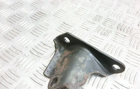Toyota Avensis T270 Other engine bay part 171390R020
