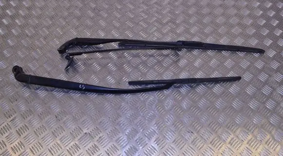 Lexus LS 460 - 600H Windshield/front glass wiper blade 