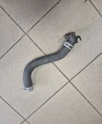 Toyota Yaris XP210 Engine coolant pipe/hose 16571K0050A 16571K0050