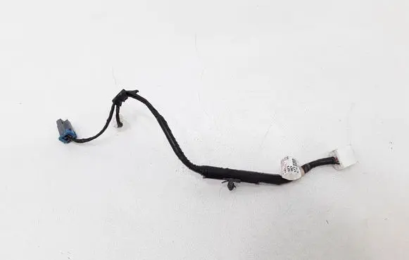Mazda 6 AUX in-socket connector GS8S6705Y