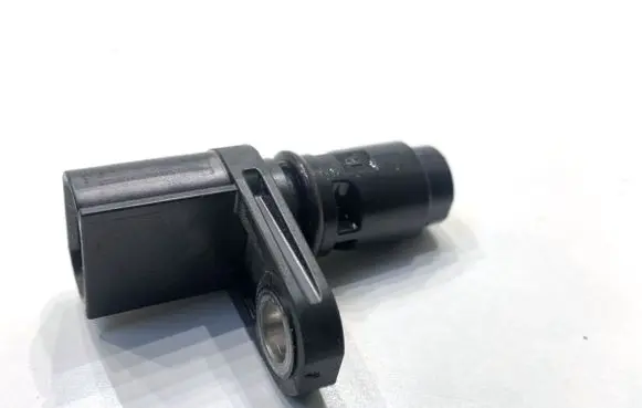 Lexus LBX Camshaft position sensor 