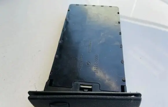 BMW 5 E60 E61 Cup holder 320530100 318310000