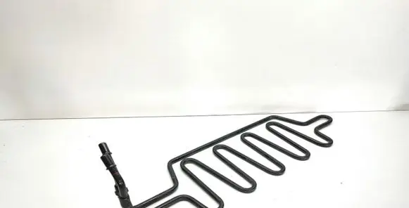 BMW 3 E90 E91 Power steering radiator 7795456