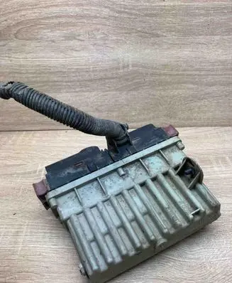 Opel Astra G Coolant fan relay 09131731 252618 WITHPLUG