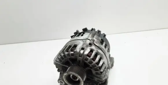 BMW 1 E81 E87 Generator/alternator 7802261