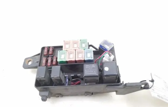 Jeep Grand Cherokee (WJ) Fuse module
