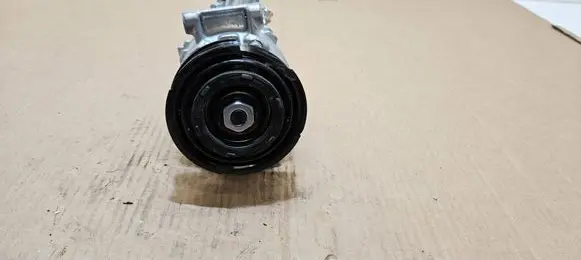 Audi A4 S4 B9 Air conditioning (A/C) compressor (pump) 4M0816803
