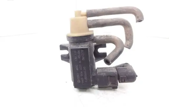 Volkswagen Touran I Turbo solenoid valve 1K0906627A 70086800