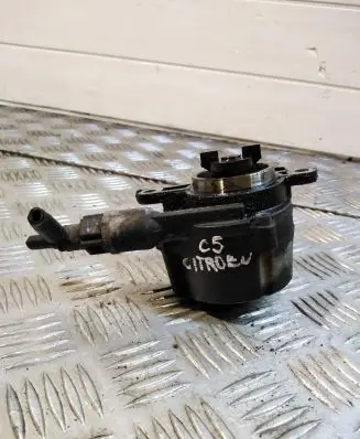 Vacuum pump