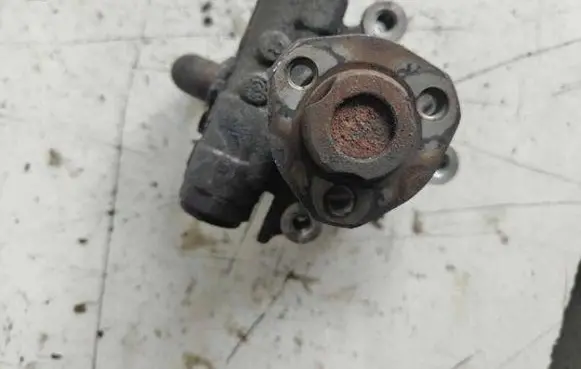 Volkswagen Sharan Power steering pump