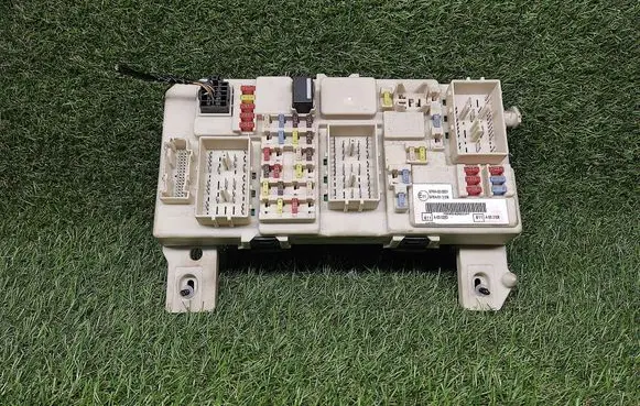 Ford Focus Power management control unit 7M5T14A073CB 00129987 519242119