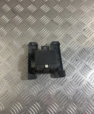 Volkswagen Transporter - Caravelle T6 Distronic sensor radar 7E0907561A