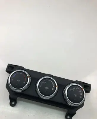 Mazda 2 Interior fan control switch DG7N61190A