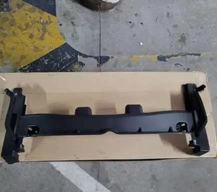Mazda 2 Radiator trim DHM5501C1