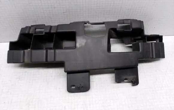 Ford Focus C-MAX Front bumper mounting bracket 3M5117E857AF