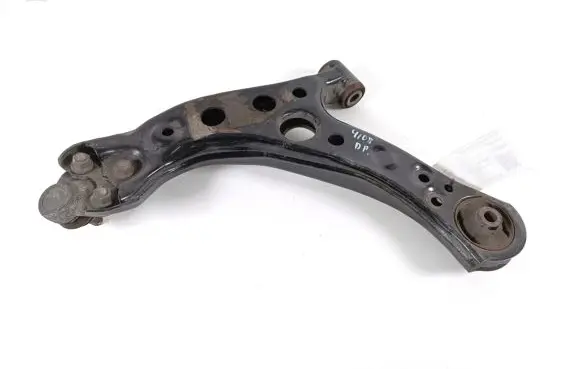 Toyota Corolla E210 E21 Front lower control arm/wishbone 4806802410