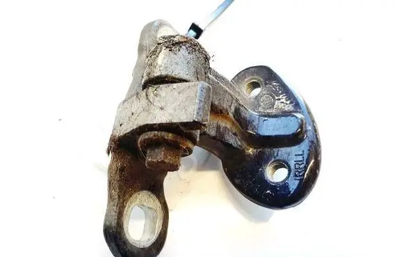Volvo V50 Rear door lower hinge 30784893