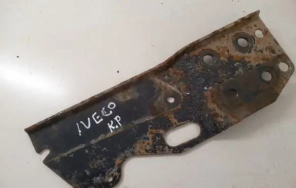 Iveco Daily 4th gen Radiator mount bracket 