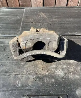 Opel Insignia A Front brake caliper