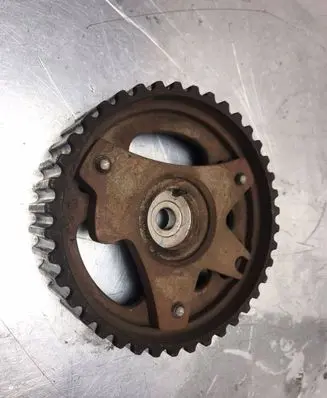 Renault Megane III Camshaft pulley/ VANOS 585577