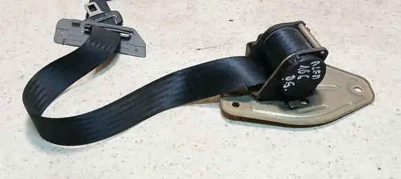 Alfa Romeo 166 Rear seatbelt 044047 B237