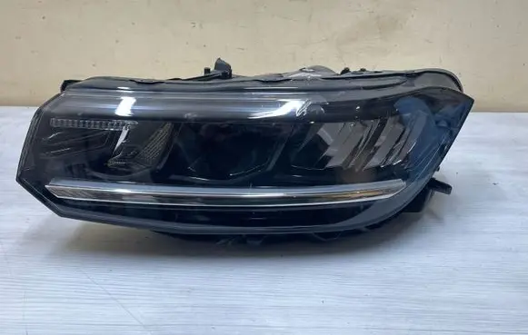 Volkswagen T-Cross Headlight/headlamp 2GM941005B