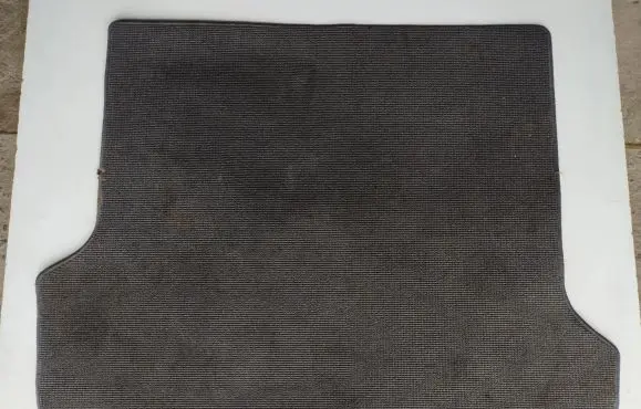 Trunk/boot mat liner