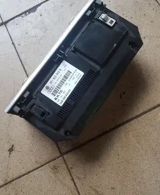 Audi A6 S6 C6 4F Climate control unit