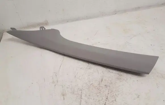 Hyundai i30 (A) pillar trim