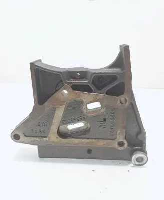 Opel Insignia A Engine mounting bracket 332253673