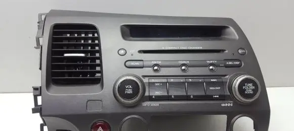 Honda Civic Navigation unit CD/DVD player 39100-SNA-G620