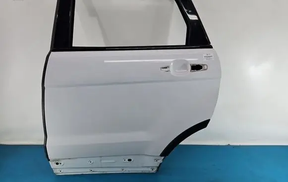Land Rover Evoque I Rear door IMPRK1553121