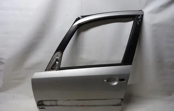 Suzuki SX4 Front door