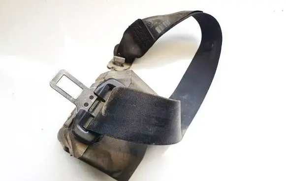 Volkswagen PASSAT B6 Rear seatbelt 33059772D